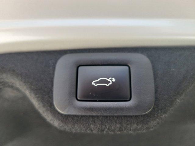 used 2024 Lexus ES 300h car, priced at $39,989