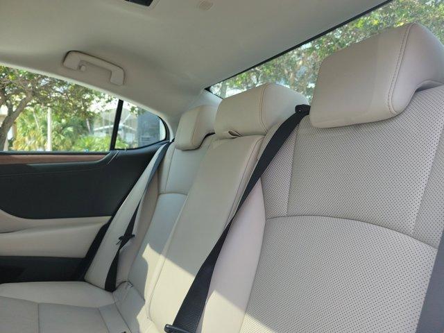 used 2024 Lexus ES 300h car, priced at $39,989