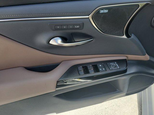 used 2023 Lexus ES 350 car, priced at $39,560