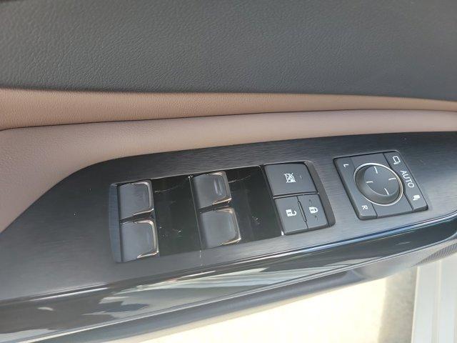 used 2023 Lexus ES 350 car, priced at $39,560