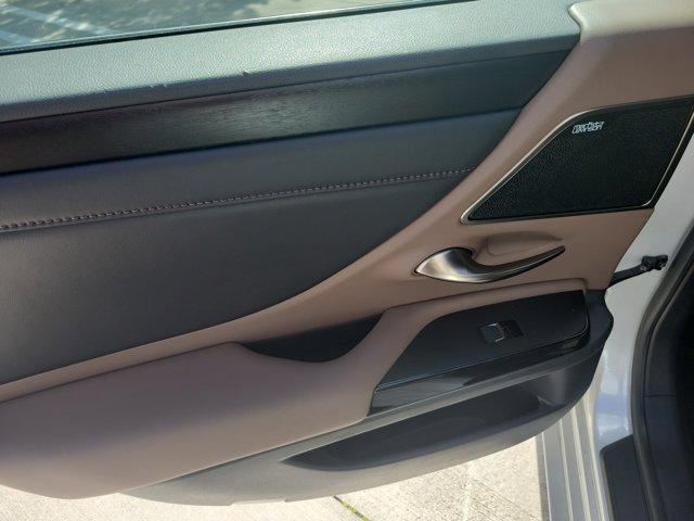 used 2023 Lexus ES 350 car, priced at $39,560