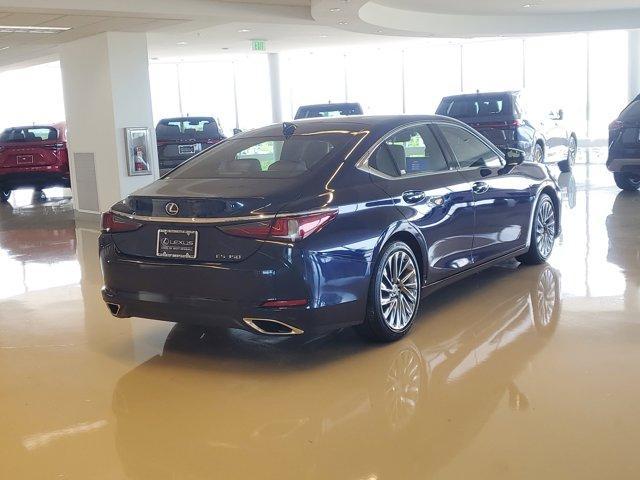 used 2025 Lexus ES 350 car, priced at $53,890
