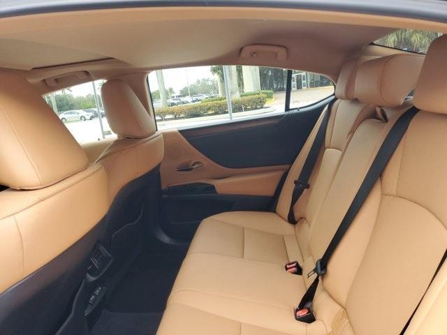 used 2024 Lexus ES 350 car, priced at $38,560