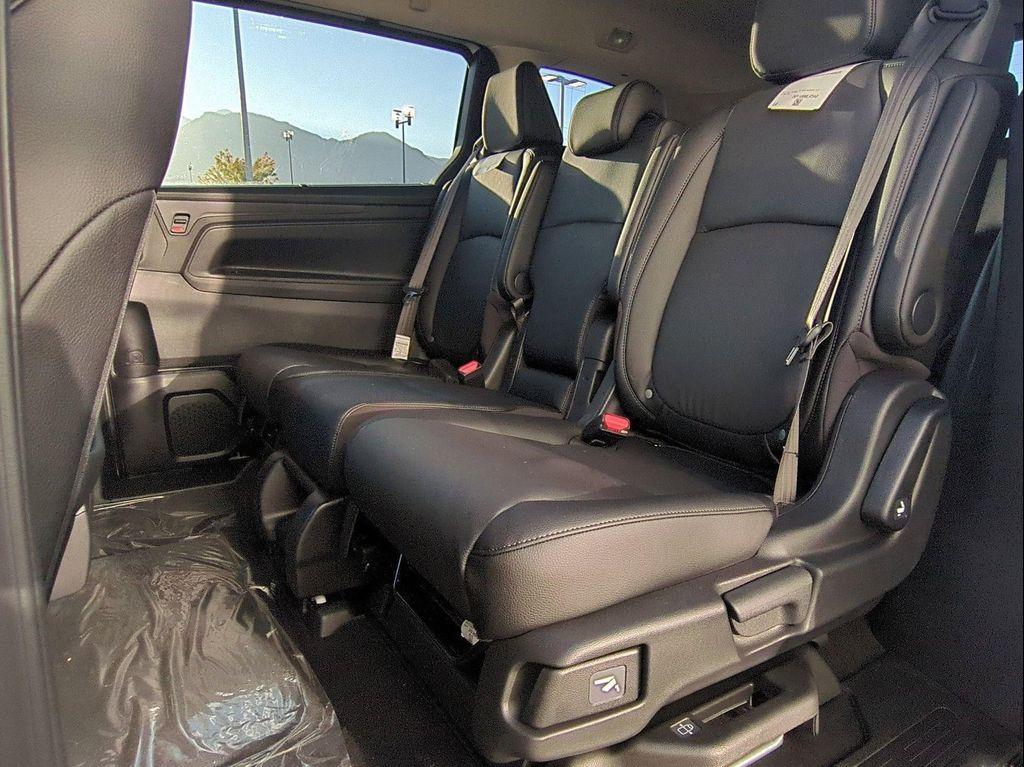new 2026 Honda Odyssey car, priced at $43,194