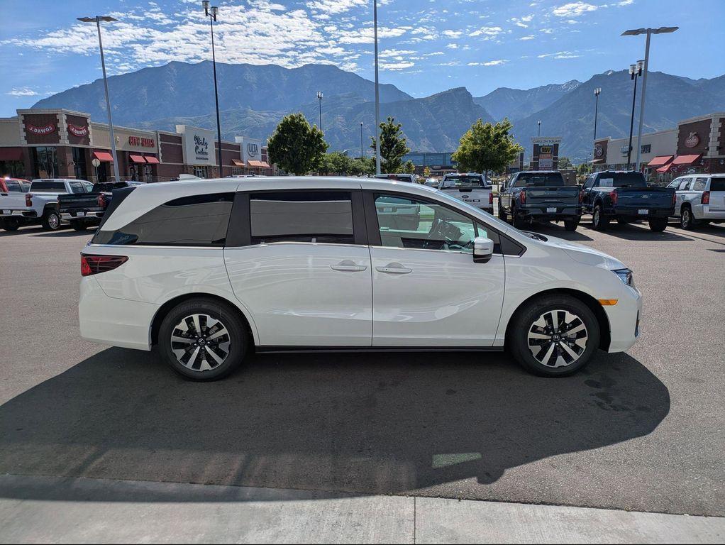 new 2026 Honda Odyssey car, priced at $43,194