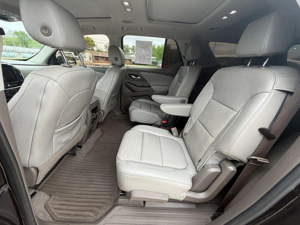used 2019 Chevrolet Traverse car, priced at $19,990