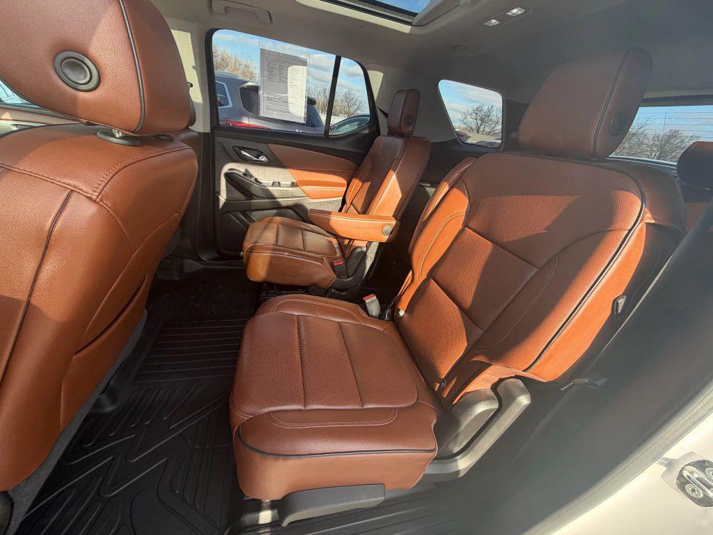 used 2018 Chevrolet Traverse car, priced at $19,990