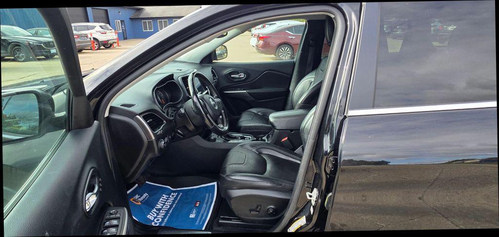 used 2020 Jeep Cherokee car, priced at $9,990