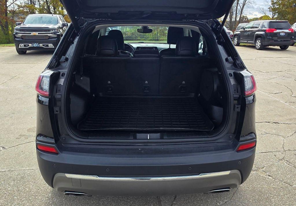 used 2020 Jeep Cherokee car, priced at $9,990