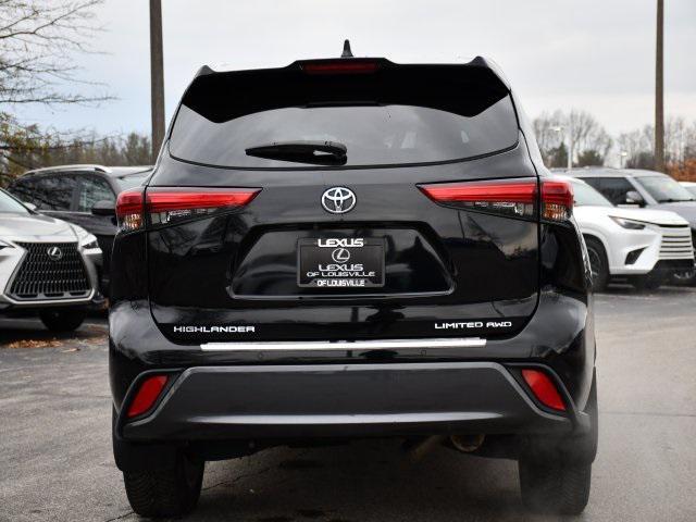 used 2020 Toyota Highlander car, priced at $28,000