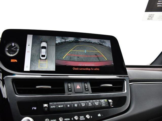 used 2025 Lexus ES 300h car, priced at $50,000