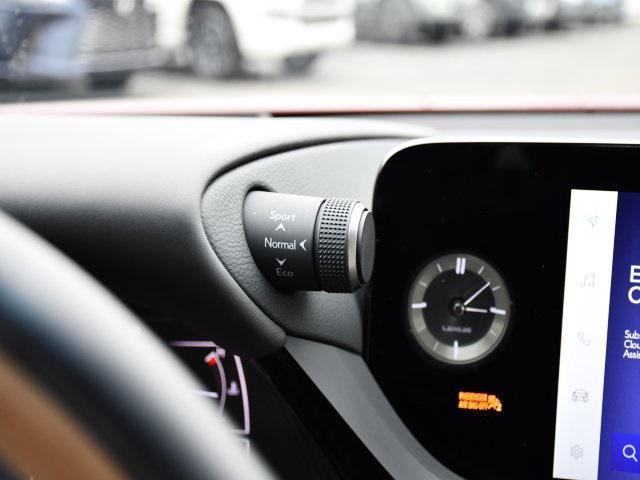 used 2025 Lexus ES 300h car, priced at $50,000