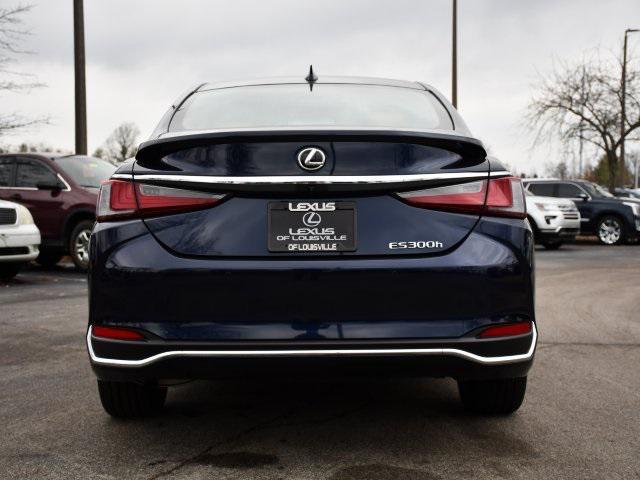 used 2025 Lexus ES 300h car, priced at $45,000