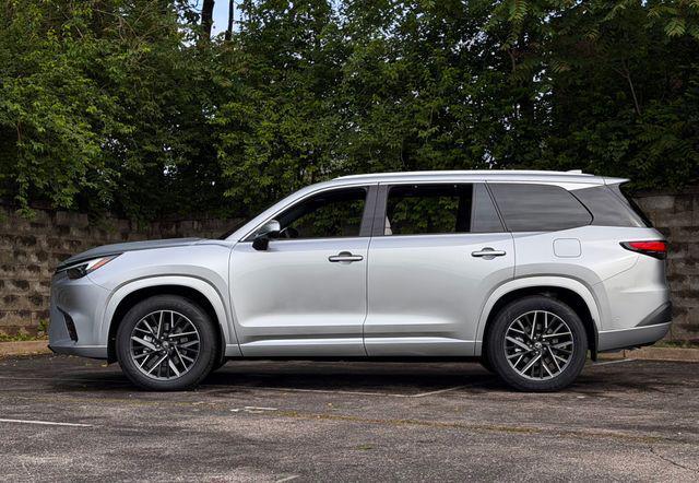 new 2026 Lexus TX 350 car, priced at $68,212