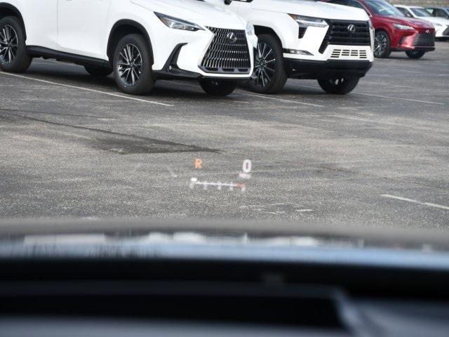 new 2025 Lexus ES 350 car, priced at $51,739