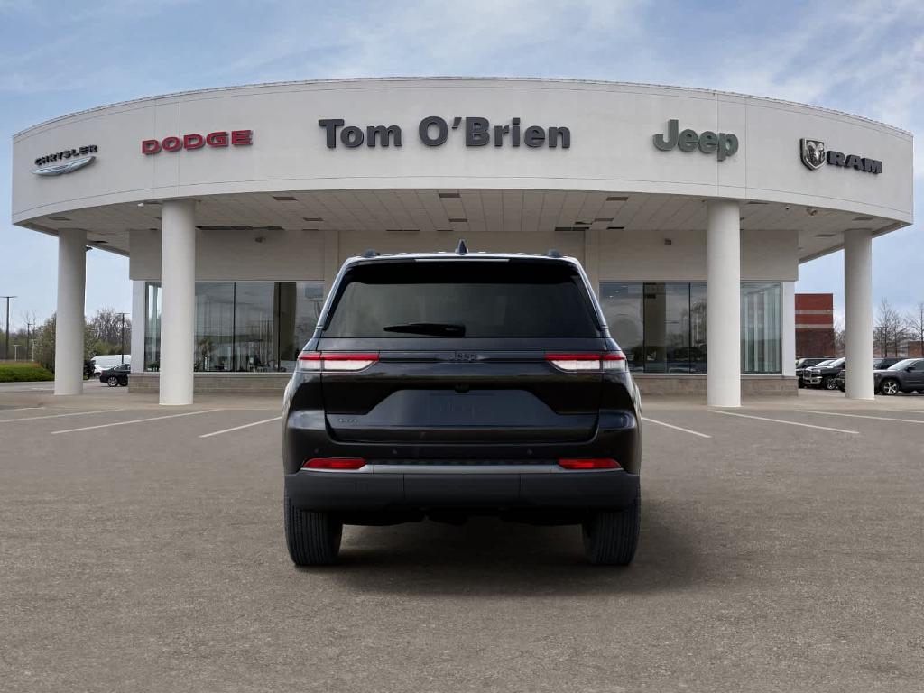 new 2026 Jeep Grand Cherokee car, priced at $41,105
