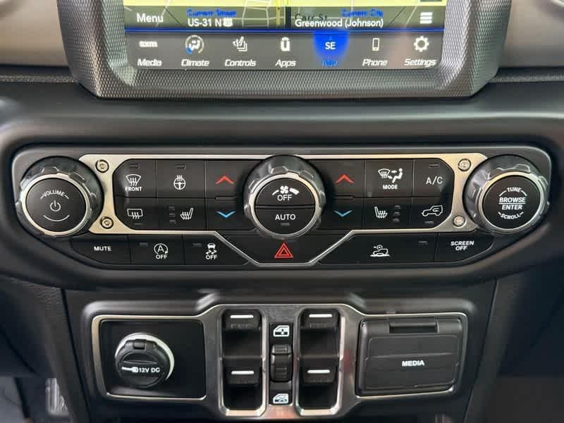 used 2022 Jeep Gladiator car, priced at $31,485