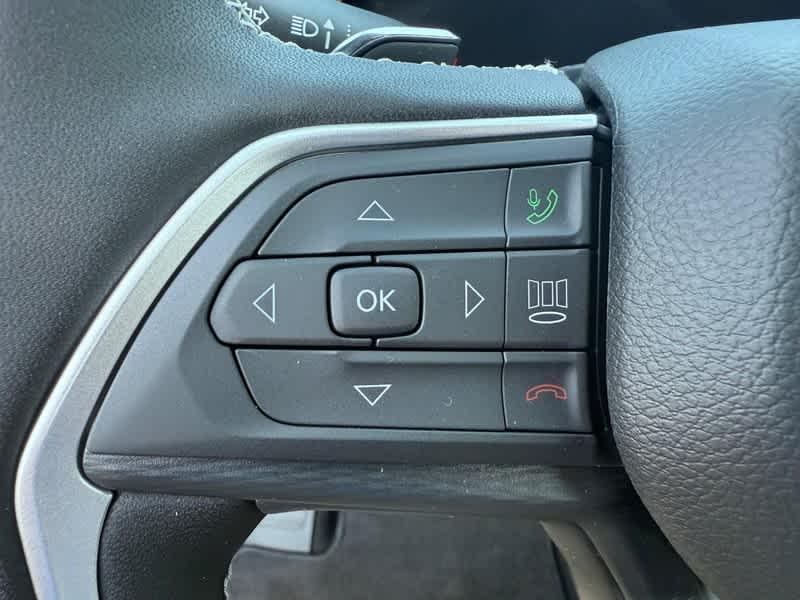 new 2025 Jeep Grand Cherokee L car, priced at $43,275