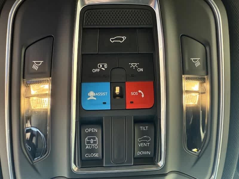 new 2025 Jeep Grand Cherokee L car, priced at $43,275