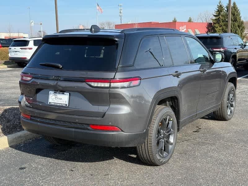 new 2025 Jeep Grand Cherokee car, priced at $49,619