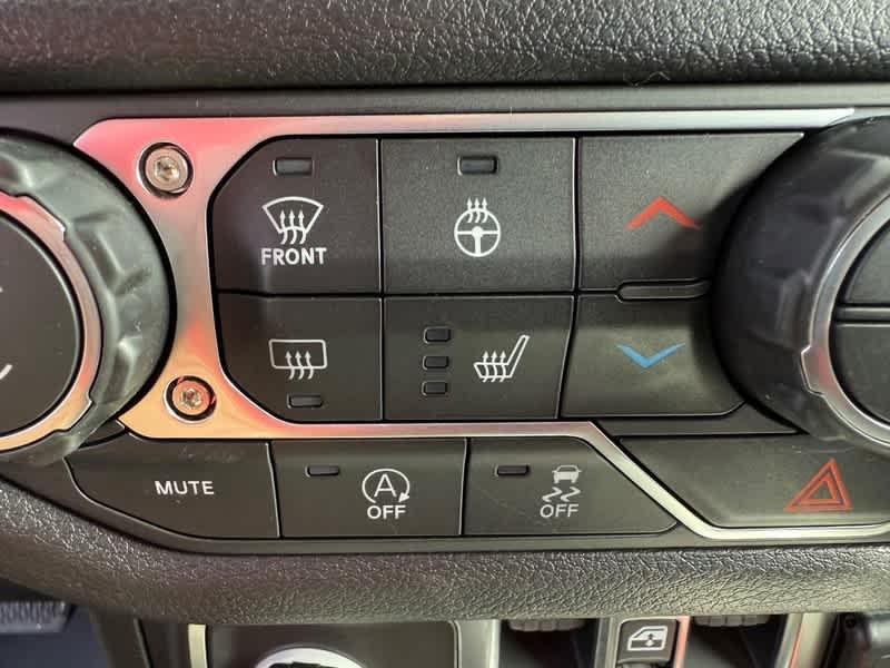 new 2026 Jeep Gladiator car, priced at $48,753