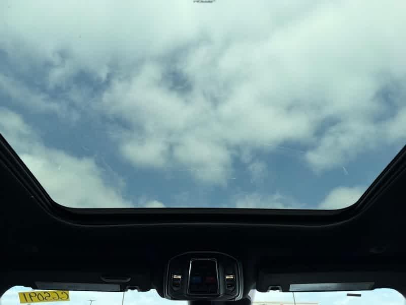 new 2025 Jeep Grand Cherokee car, priced at $45,319