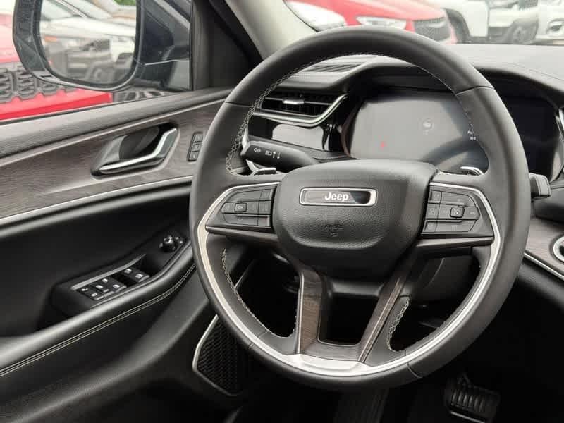 used 2023 Jeep Grand Cherokee 4xe car, priced at $27,488