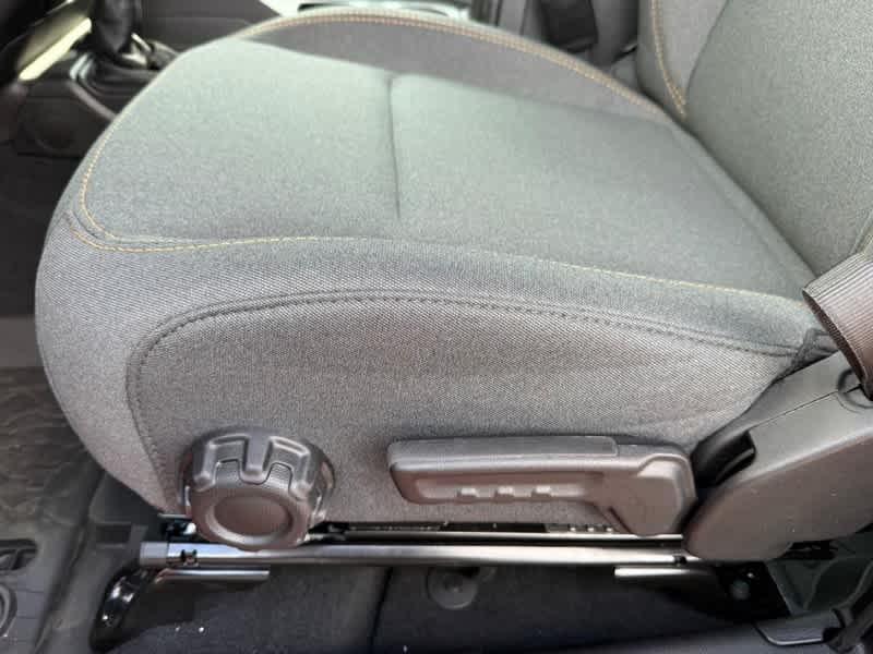 new 2026 Jeep Wrangler car, priced at $41,665