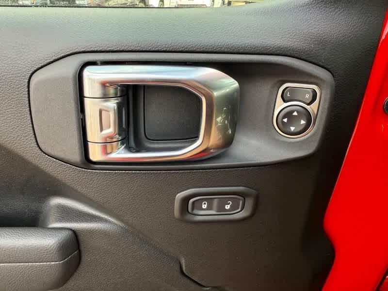 new 2026 Jeep Wrangler car, priced at $41,665