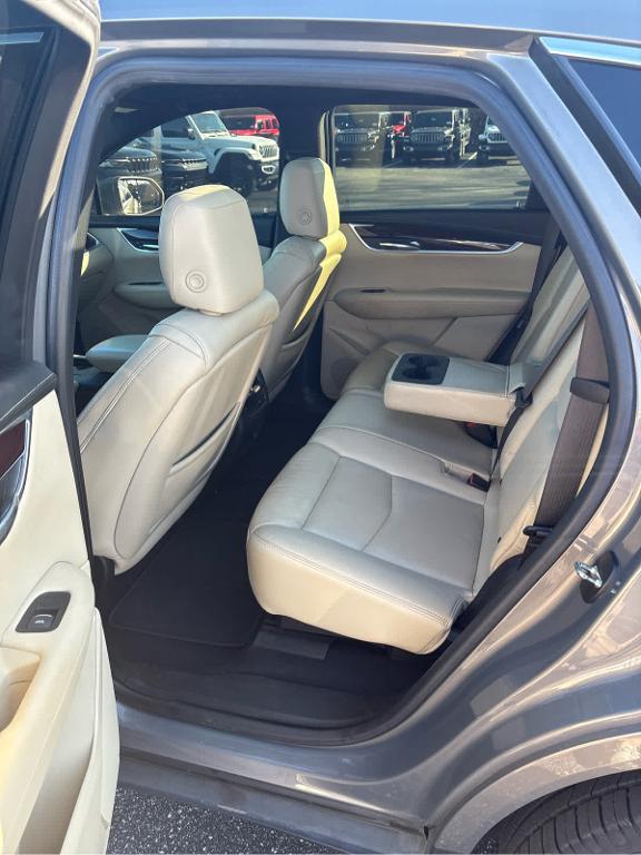 used 2017 Cadillac XT5 car, priced at $15,988