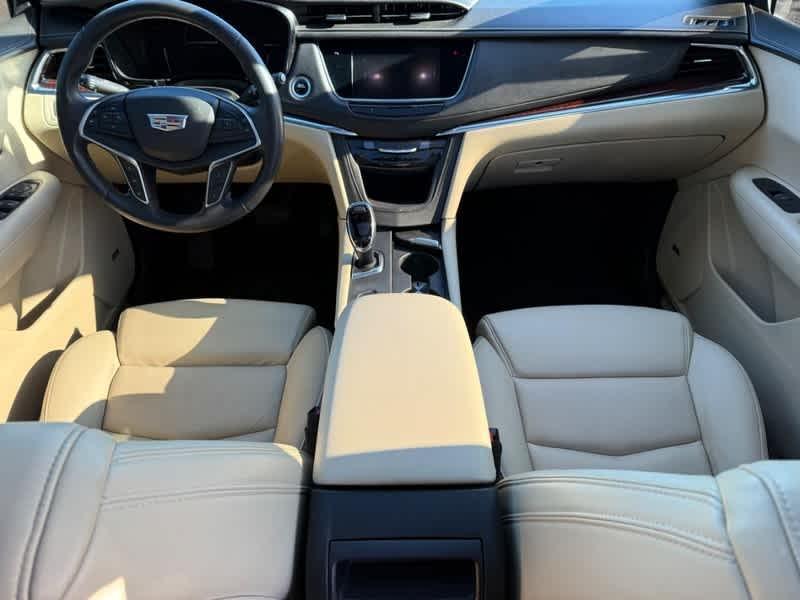 used 2017 Cadillac XT5 car, priced at $15,485