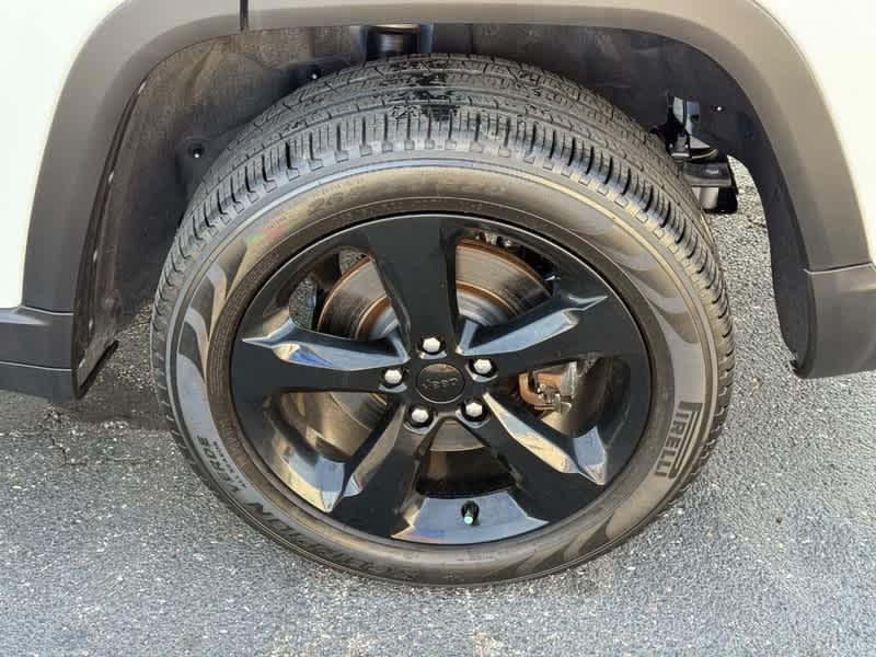 used 2024 Jeep Grand Cherokee L car, priced at $37,988