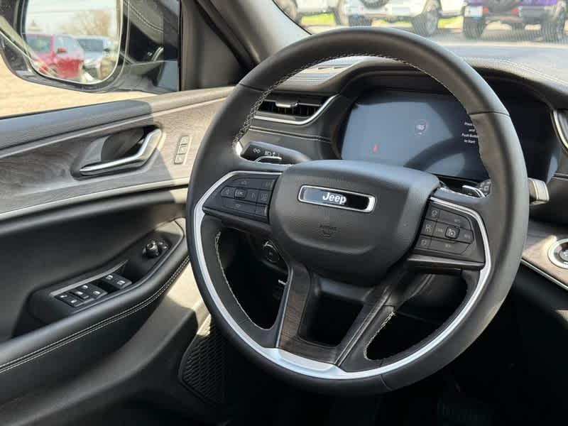 used 2024 Jeep Grand Cherokee L car, priced at $37,988