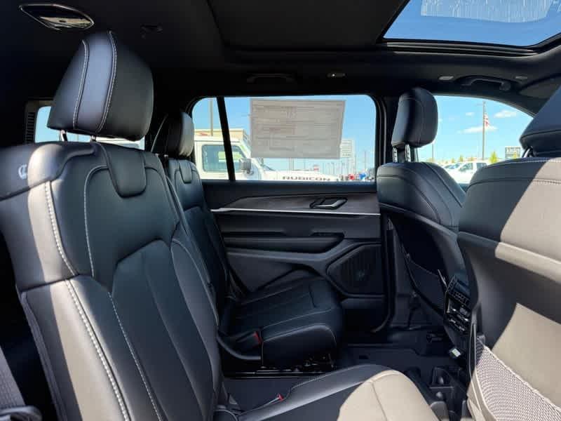 new 2025 Jeep Grand Cherokee L car, priced at $47,735