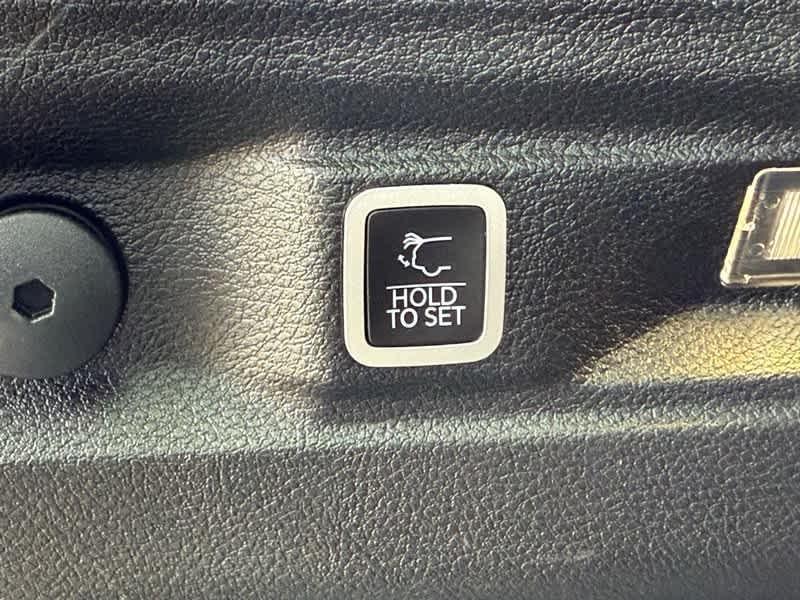 used 2023 Jeep Grand Cherokee L car, priced at $33,988