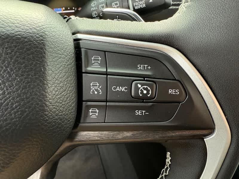 used 2023 Jeep Grand Cherokee L car, priced at $33,988