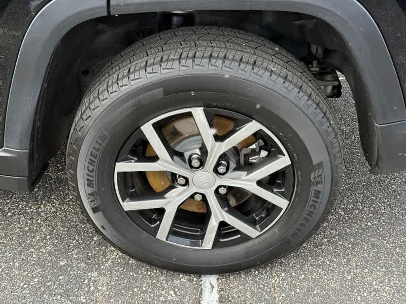 used 2023 Jeep Grand Cherokee L car, priced at $33,988