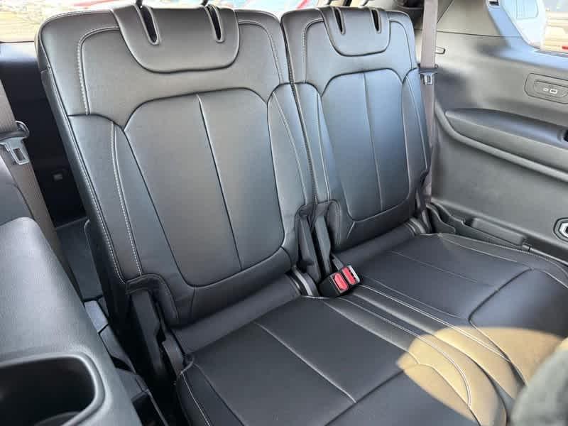 used 2024 Jeep Grand Cherokee L car, priced at $39,988