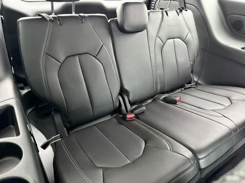 used 2026 Chrysler Pacifica car, priced at $43,988