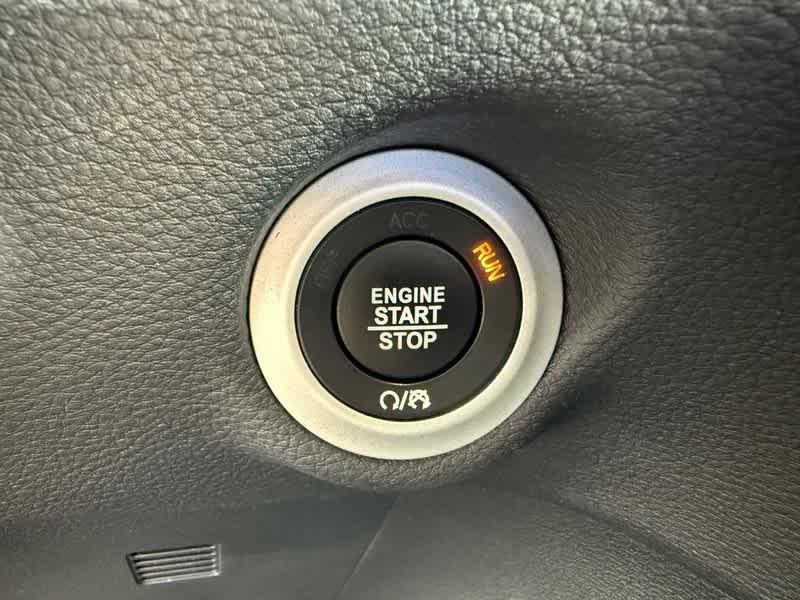 used 2026 Chrysler Pacifica car, priced at $43,988