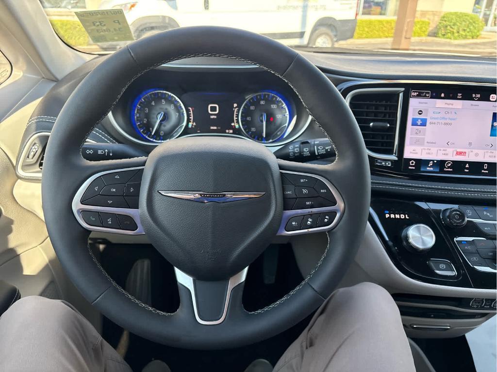 used 2024 Chrysler Pacifica car, priced at $32,237