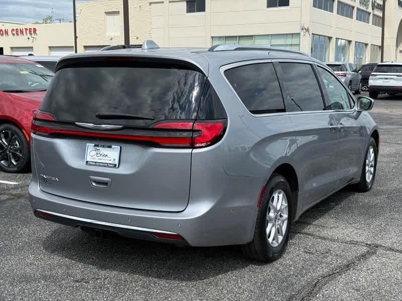 used 2021 Chrysler Pacifica car, priced at $20,988