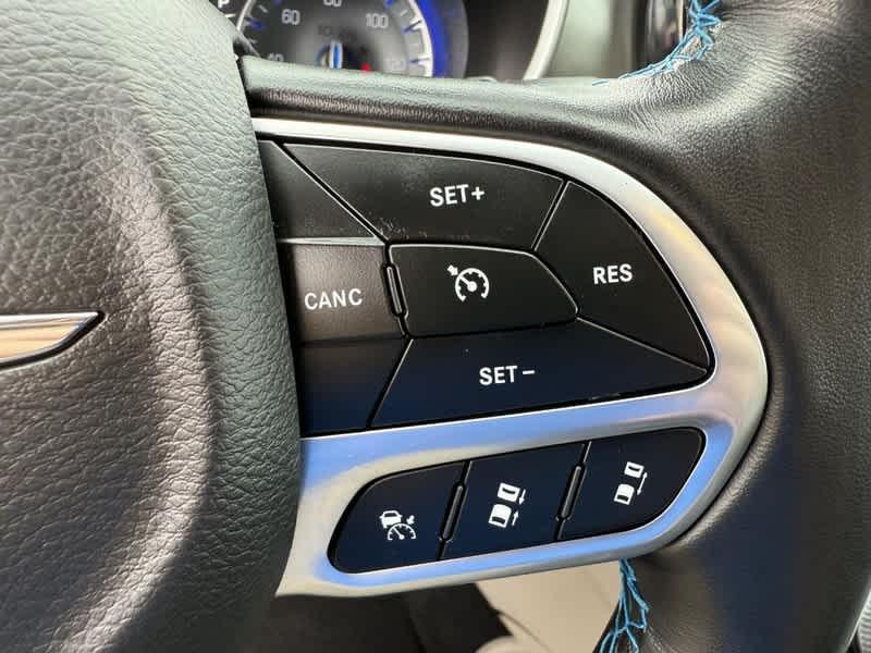 used 2021 Chrysler Pacifica car, priced at $20,988