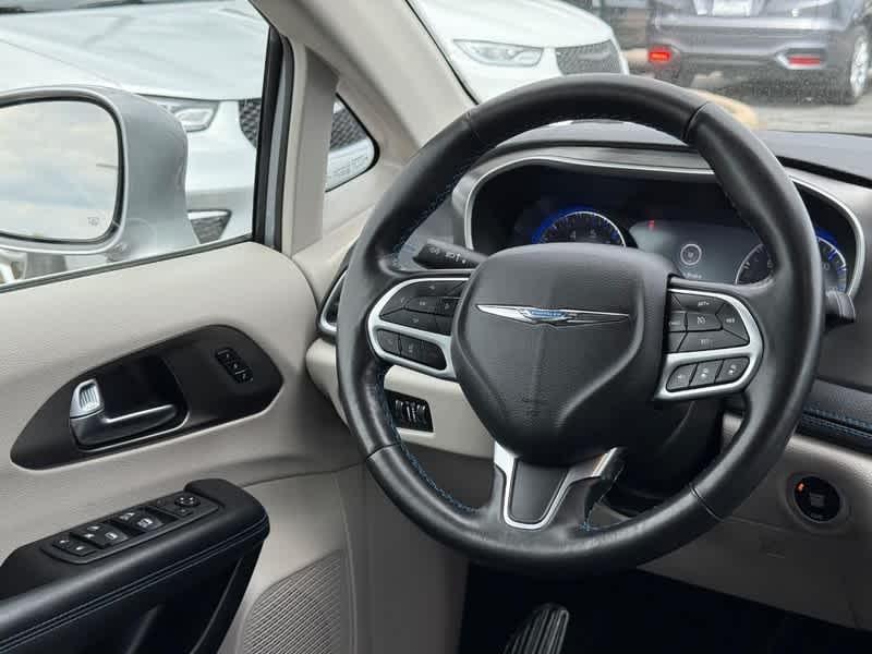 used 2021 Chrysler Pacifica car, priced at $20,988