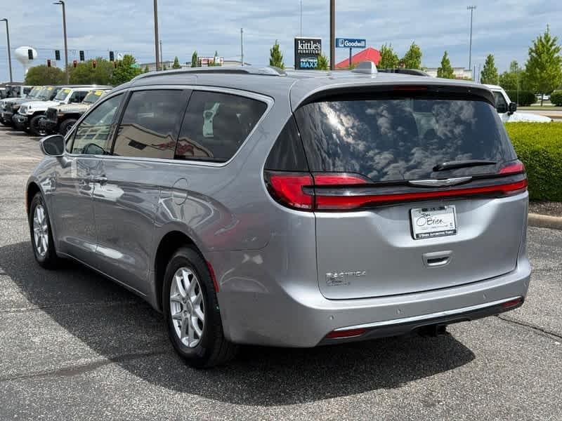used 2021 Chrysler Pacifica car, priced at $20,988