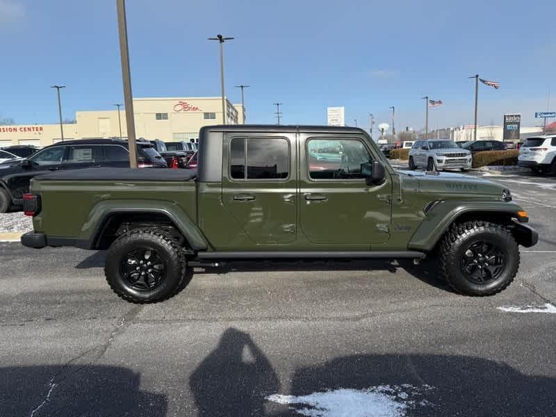 used 2022 Jeep Gladiator car, priced at $34,985