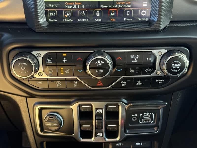 used 2022 Jeep Gladiator car, priced at $34,985