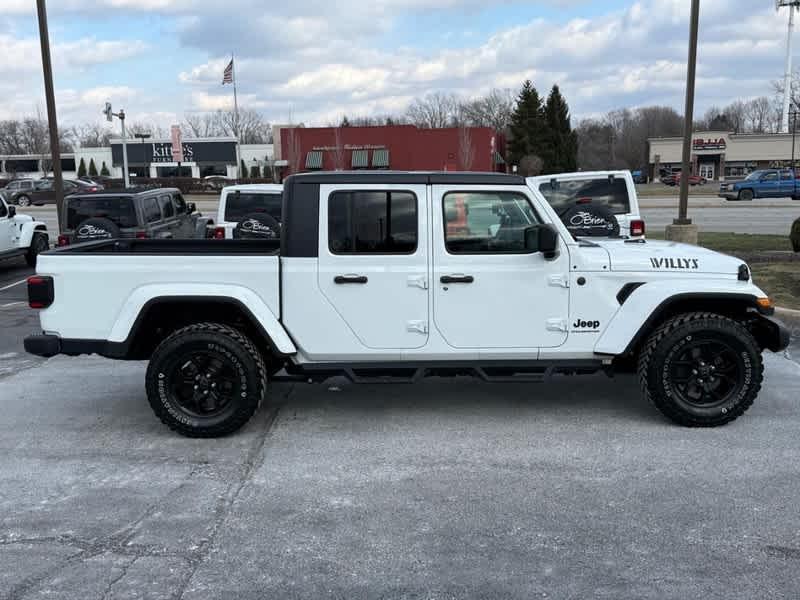 used 2024 Jeep Gladiator car, priced at $35,985