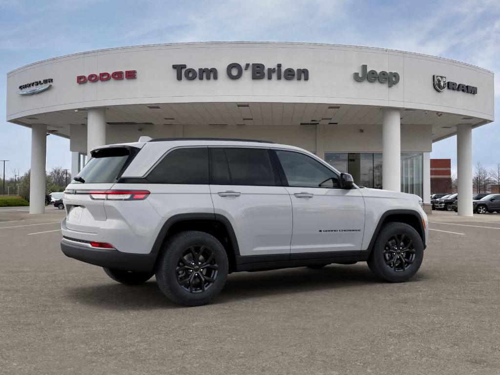 new 2026 Jeep Grand Cherokee car, priced at $43,319