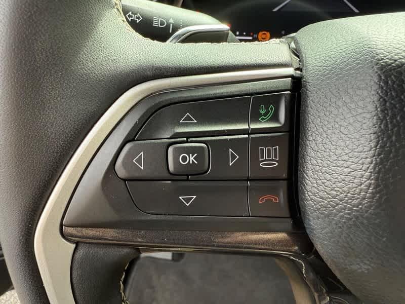 used 2023 Jeep Grand Cherokee L car, priced at $31,285